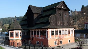 Budynek Muzeum Papiernictwa w Dusznikach