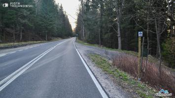 Miejsce, w którym należy zboczyć z asfaltu